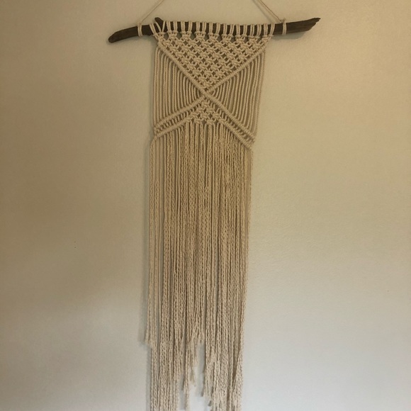 Macrame Wall Hanging - Picture 1 of 3